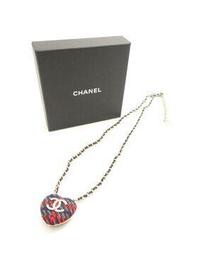 Chanel Locket CC Logo Pendant Tweed